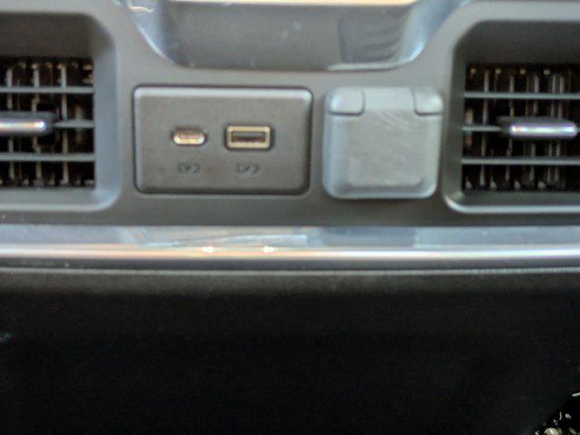 Photo of 2022 Black Chevrolet Silverado 1500
