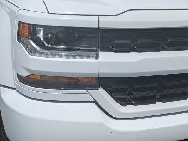 Photo of 2018 Summit White Chevrolet Silverado 1500