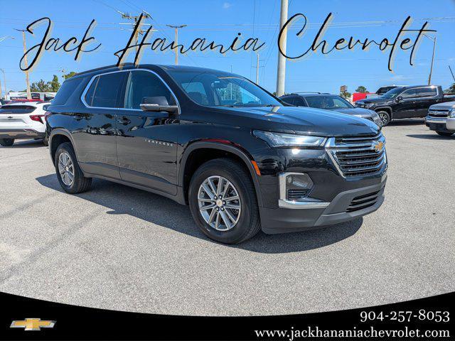 Photo of 2023 Mosaic Black Metallic Chevrolet Traverse
