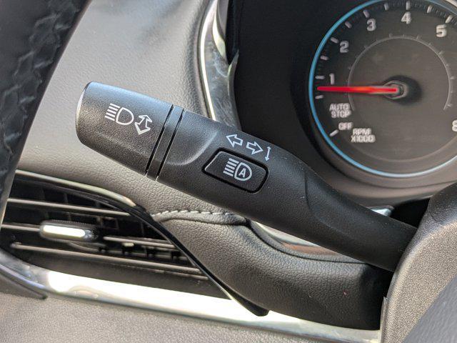 Photo of 2023 Mosaic Black Metallic Chevrolet Traverse