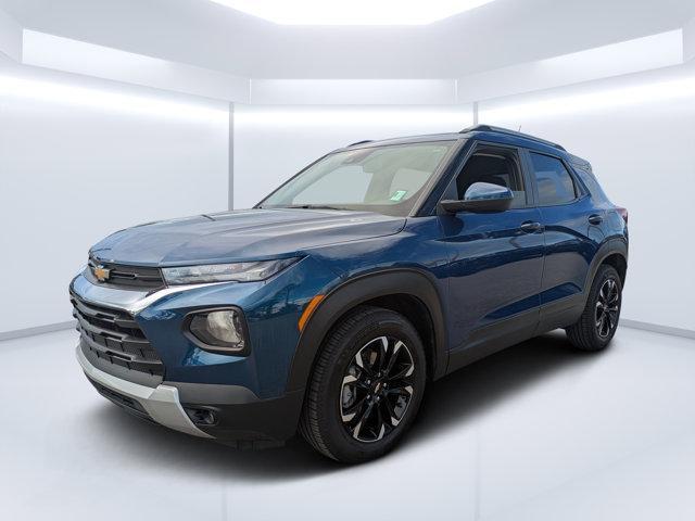 Photo of 2021 Pacific Blue Metallic Chevrolet Trailblazer