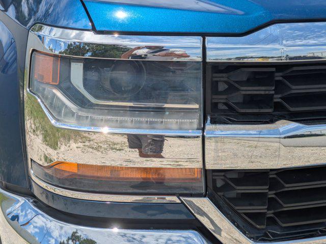 Photo of 2018 Deep Ocean Blue Metallic Chevrolet Silverado 1500