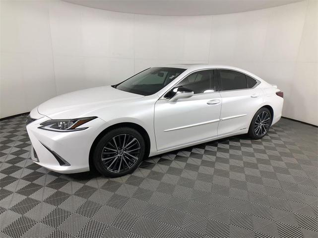 2022 Lexus Es 300h