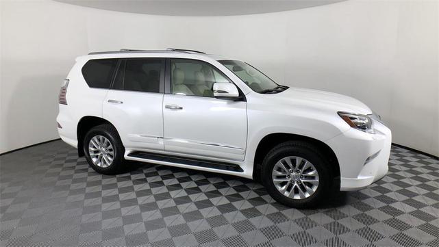 Photo of 2017 Starfire Pearl Lexus GX 460