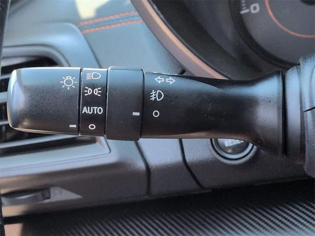 Photo of 2020 Crystal White Pearl Subaru Crosstrek