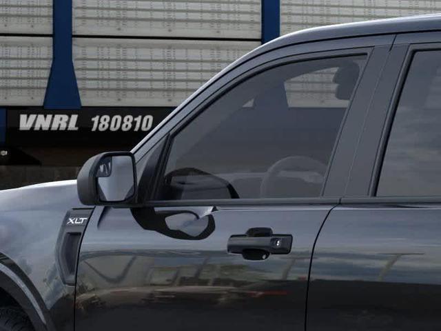Photo of 2025 Shadow Black Ford Maverick