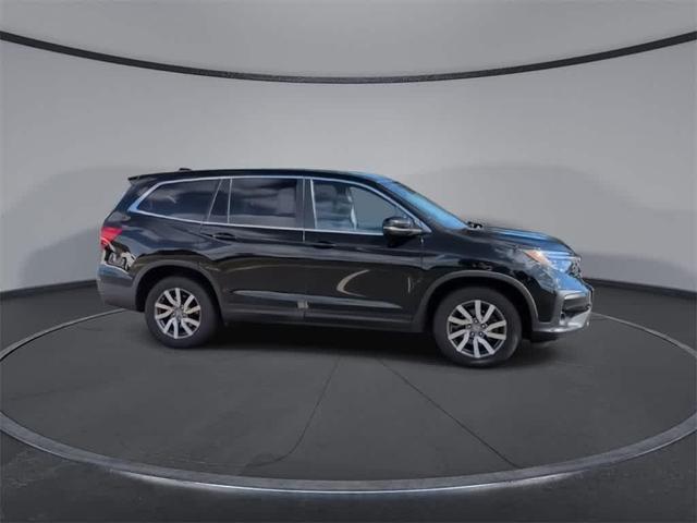 Photo of 2020 Crystal Black Pearl Honda Pilot