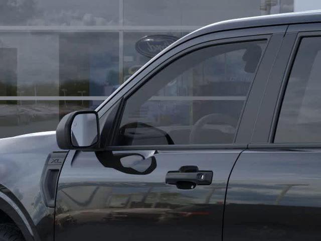 Photo of 2025 Shadow Black Ford Maverick