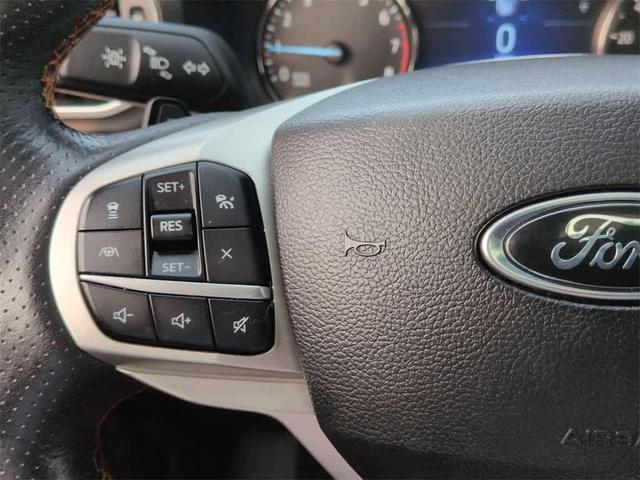 Photo of 2022 Agate Black Metallic Ford Explorer