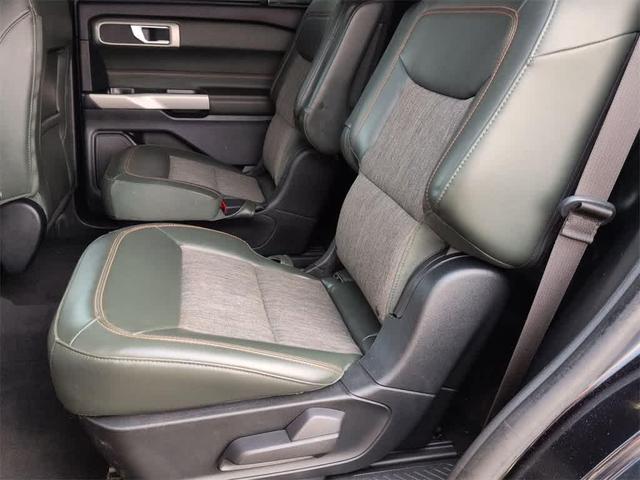 Photo of 2022 Agate Black Metallic Ford Explorer