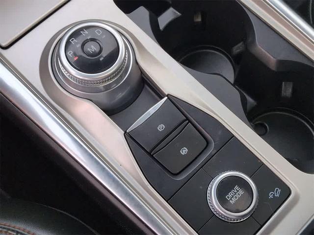 Photo of 2022 Agate Black Metallic Ford Explorer