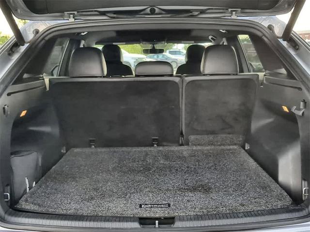Photo of 2020 Pyrite Silver Metallic Volkswagen Atlas Cross Sport