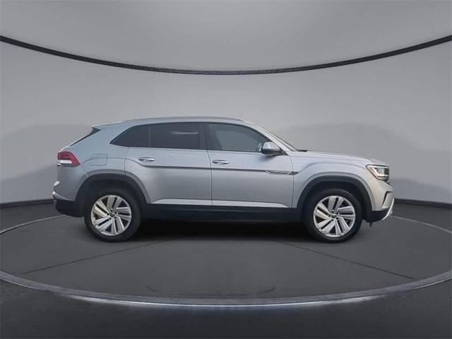 Photo of 2020 Pyrite Silver Metallic Volkswagen Atlas Cross Sport