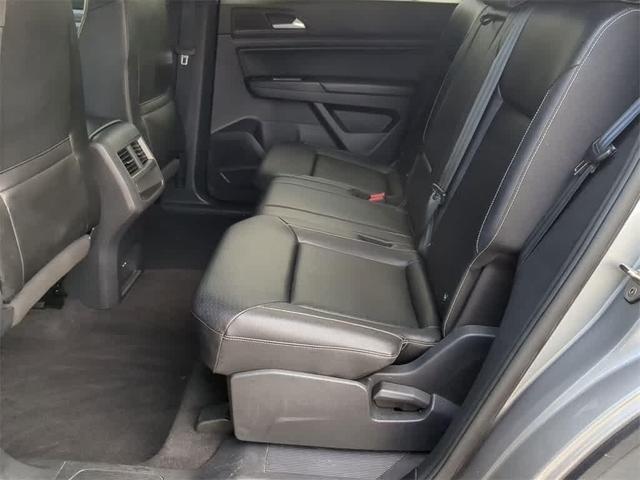 Photo of 2020 Pyrite Silver Metallic Volkswagen Atlas Cross Sport