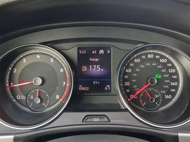 Photo of 2020 Pyrite Silver Metallic Volkswagen Atlas Cross Sport