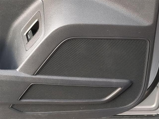 Photo of 2020 Pyrite Silver Metallic Volkswagen Atlas Cross Sport