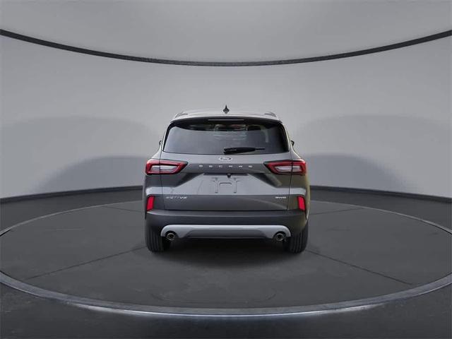 Photo of 2025 Carbonized Gray Metallic Ford Escape