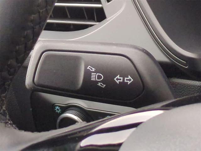 Photo of 2025 Carbonized Gray Metallic Ford Escape