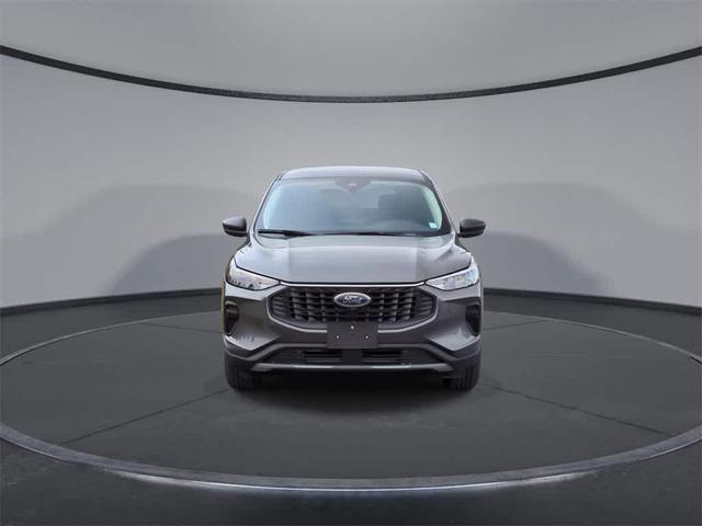 Photo of 2025 Carbonized Gray Metallic Ford Escape