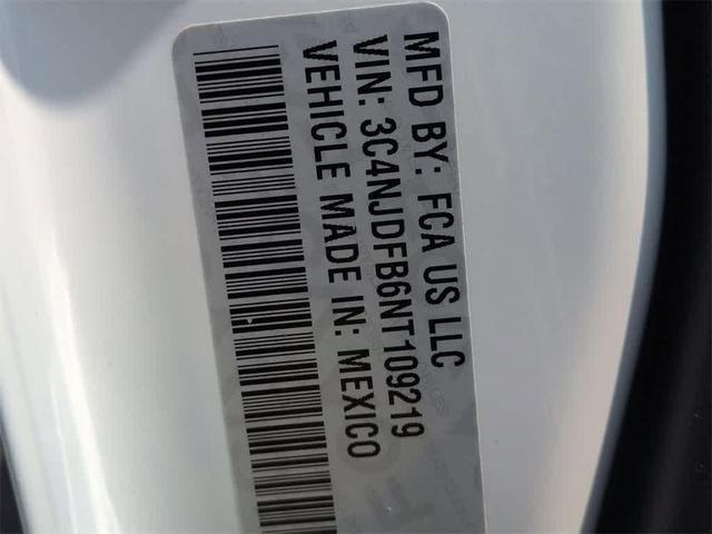 Photo of 2022 Bright White Clearcoat Jeep Compass