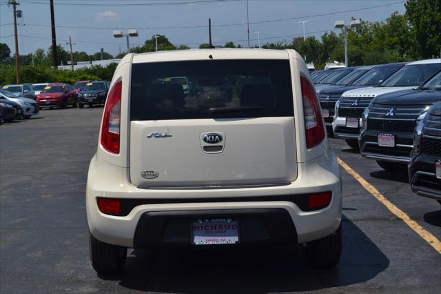 Photo of 2013 Dune Kia Soul