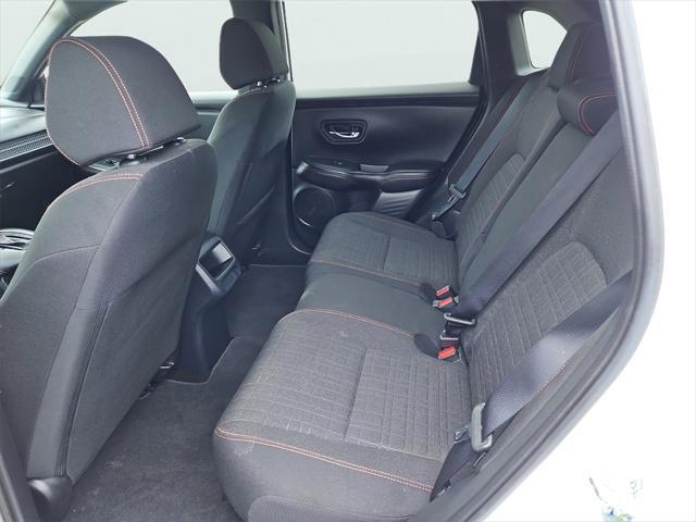 Photo of 2023 Platinum White Pearl Honda HR-V