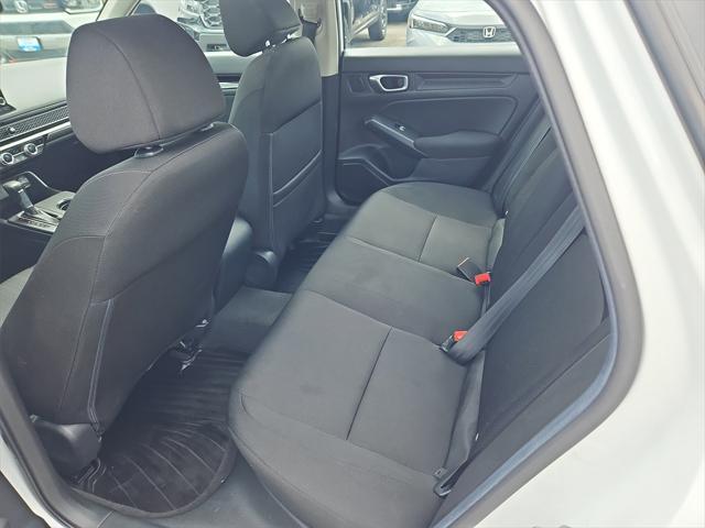 Photo of 2024 Platinum Honda Civic