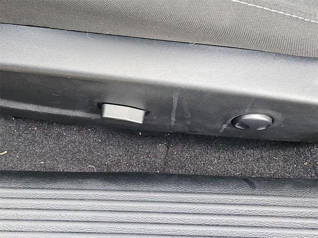 Photo of 2022 Pitch Black Clearcoat Dodge Challenger