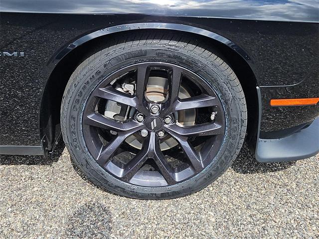 Photo of 2022 Pitch Black Clearcoat Dodge Challenger