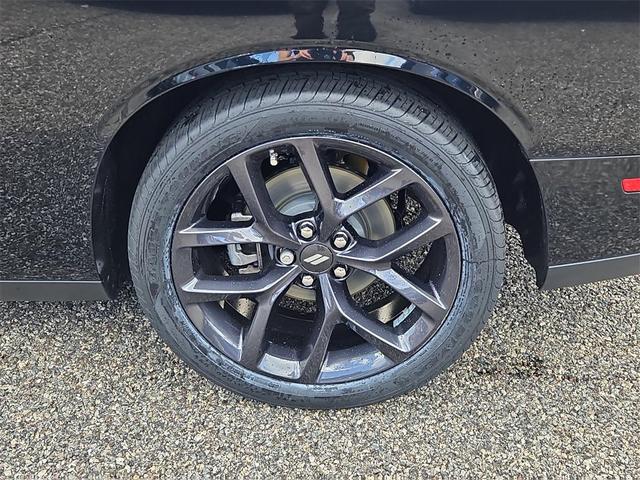 Photo of 2022 Pitch Black Clearcoat Dodge Challenger