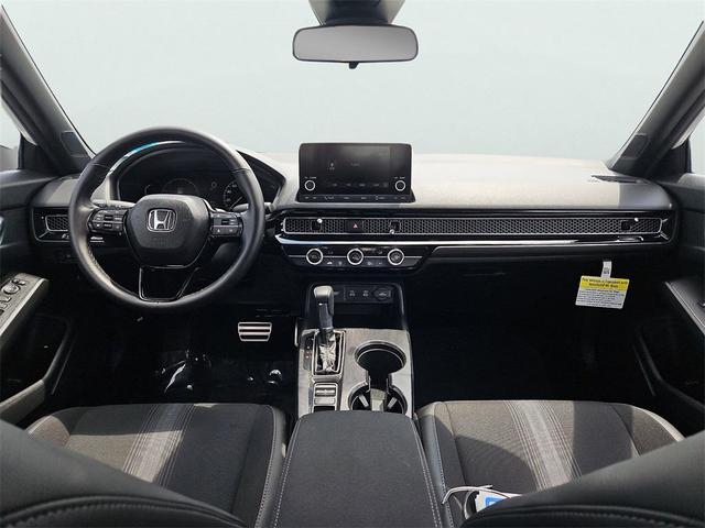 Photo of 2025 Platinum Honda Civic