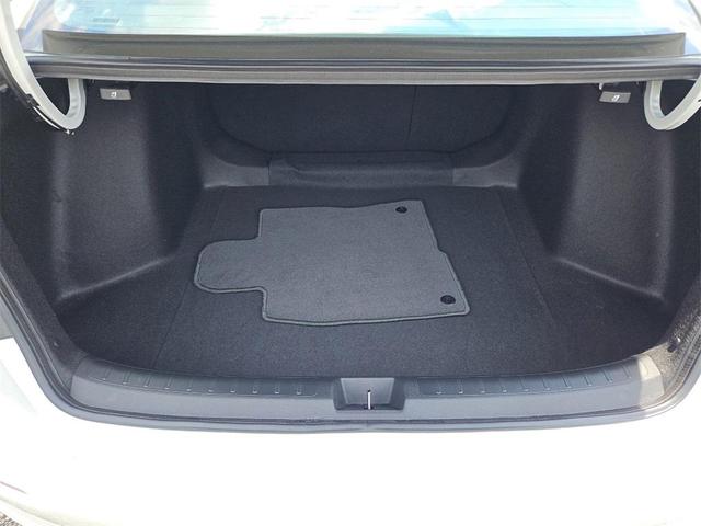 Photo of 2025 Platinum Honda Civic