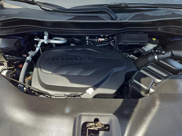 Photo of 2022 Crystal Black Pearl Honda Pilot