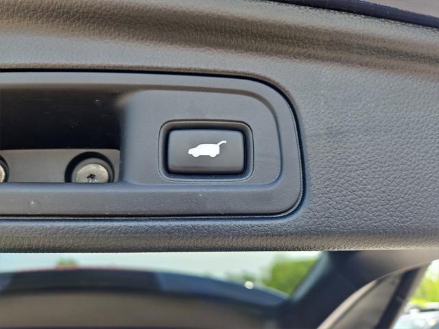 Photo of 2022 Crystal Black Pearl Honda Pilot