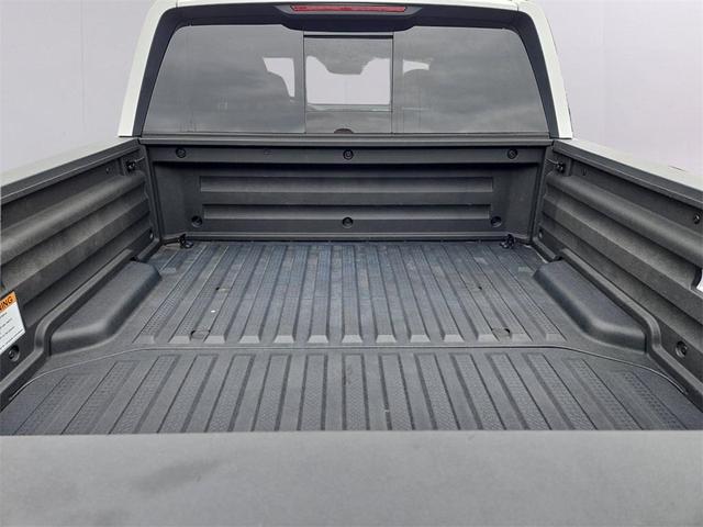 Photo of 2025 Platinum White Pearl Honda Ridgeline
