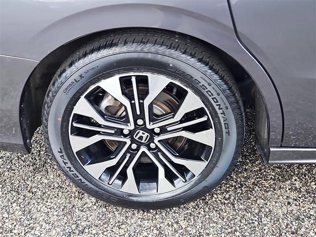 Photo of 2025 Gray Honda Odyssey