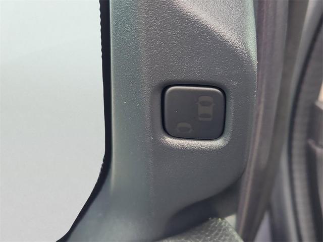 Photo of 2025 Gray Honda Odyssey