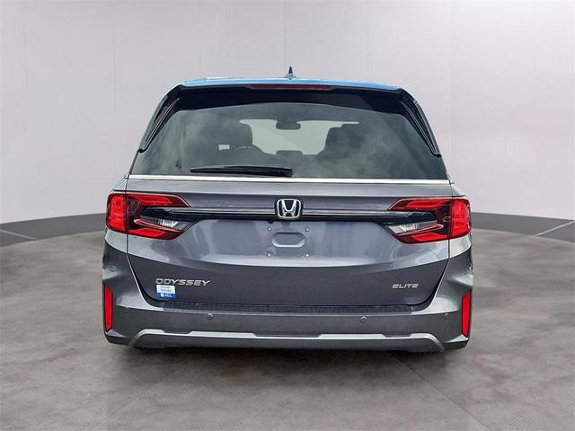 Photo of 2025 Gray Honda Odyssey