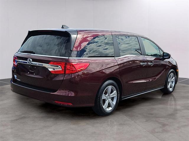 Photo of 2019 Deep Scarlet Pearl Honda Odyssey