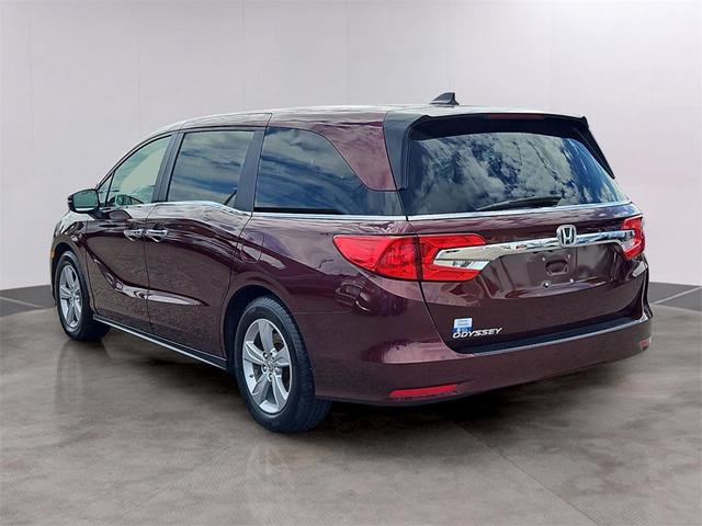 Photo of 2019 Deep Scarlet Pearl Honda Odyssey
