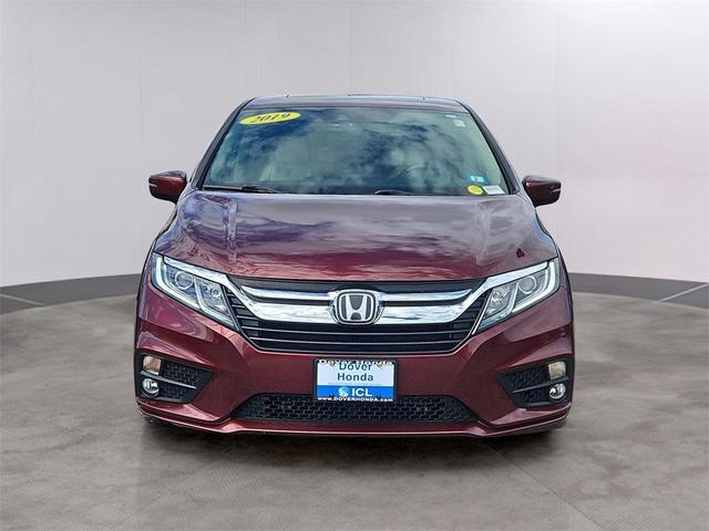 Photo of 2019 Deep Scarlet Pearl Honda Odyssey