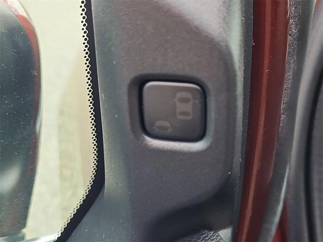 Photo of 2019 Deep Scarlet Pearl Honda Odyssey
