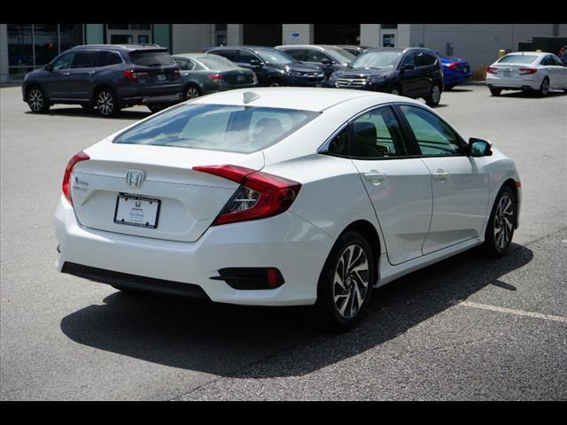 Photo of 2017 White Honda Civic