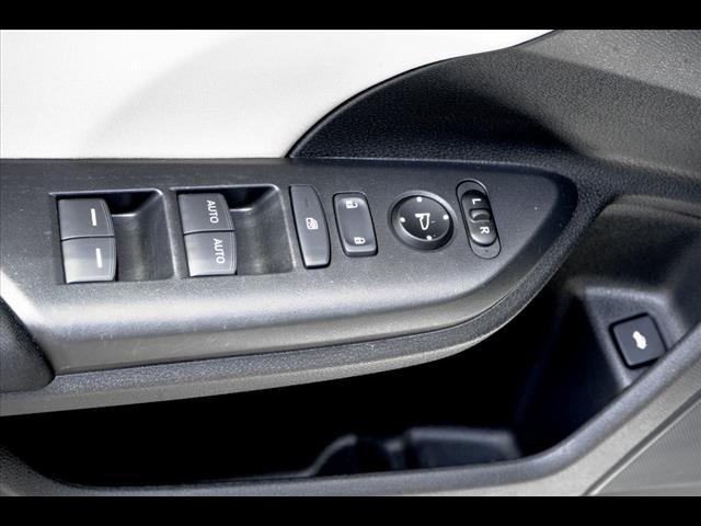 Photo of 2017 White Honda Civic