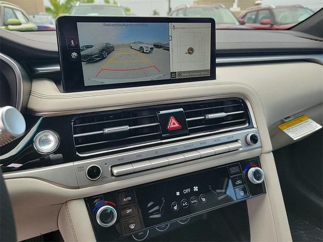 Photo of 2025 Silver Genesis G70