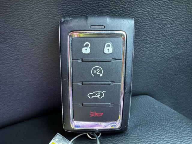 Photo of 2024 Silver Zynith Jeep Grand Cherokee L