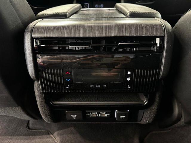 Photo of 2024 River Rock Jeep Wagoneer