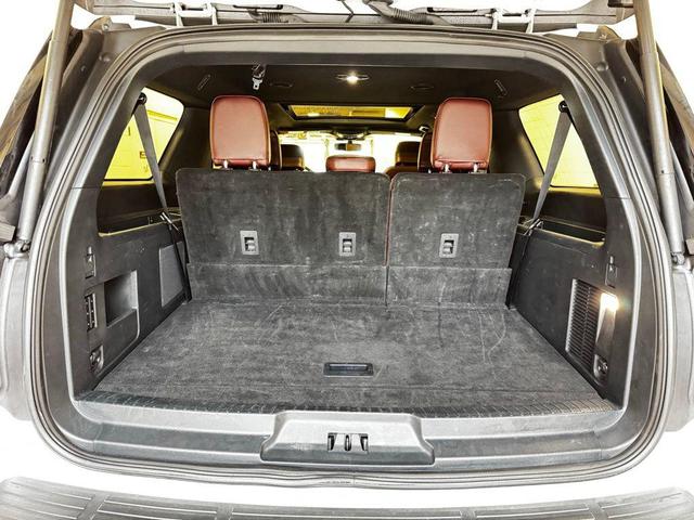 Photo of 2024 OXFORD WHITE Ford Expedition Max
