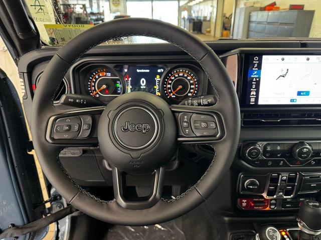 Photo of 2025 Anvil Clearcoat Jeep Wrangler