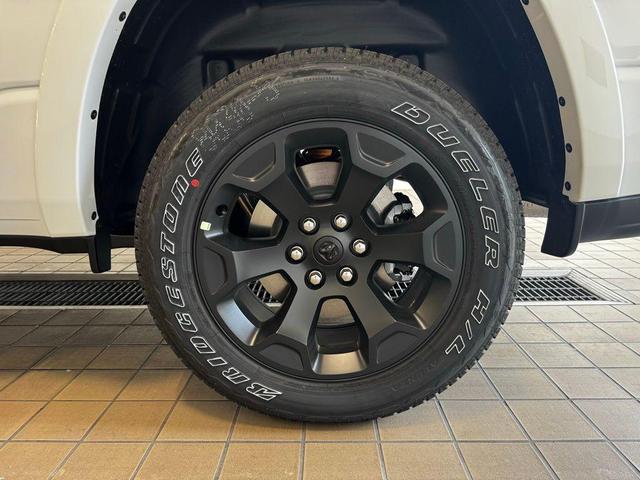 Photo of 2025 Bright White Clearcoat RAM 1500